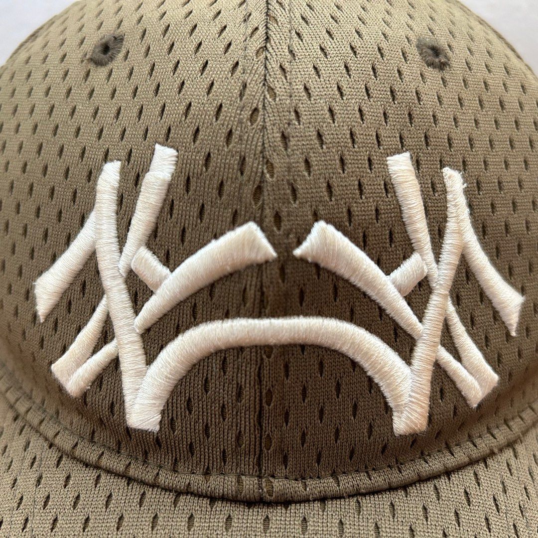 2005 A bathing ape neighborhood mesh fitted cap (Category: Caps & Hats) located in Manila. Submitted by pl4y_it_4g4in (Listing ID 1328333910, Image 2). Description: Used Vintage Issue pls check photos size M on tag .