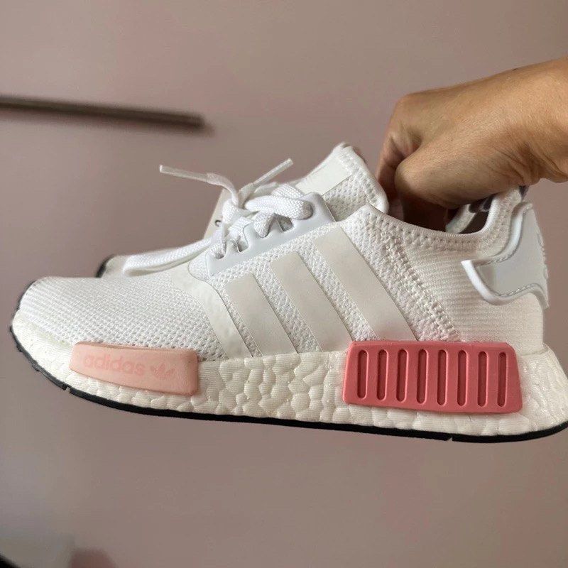Adidas NMD R1 BY9952 22
