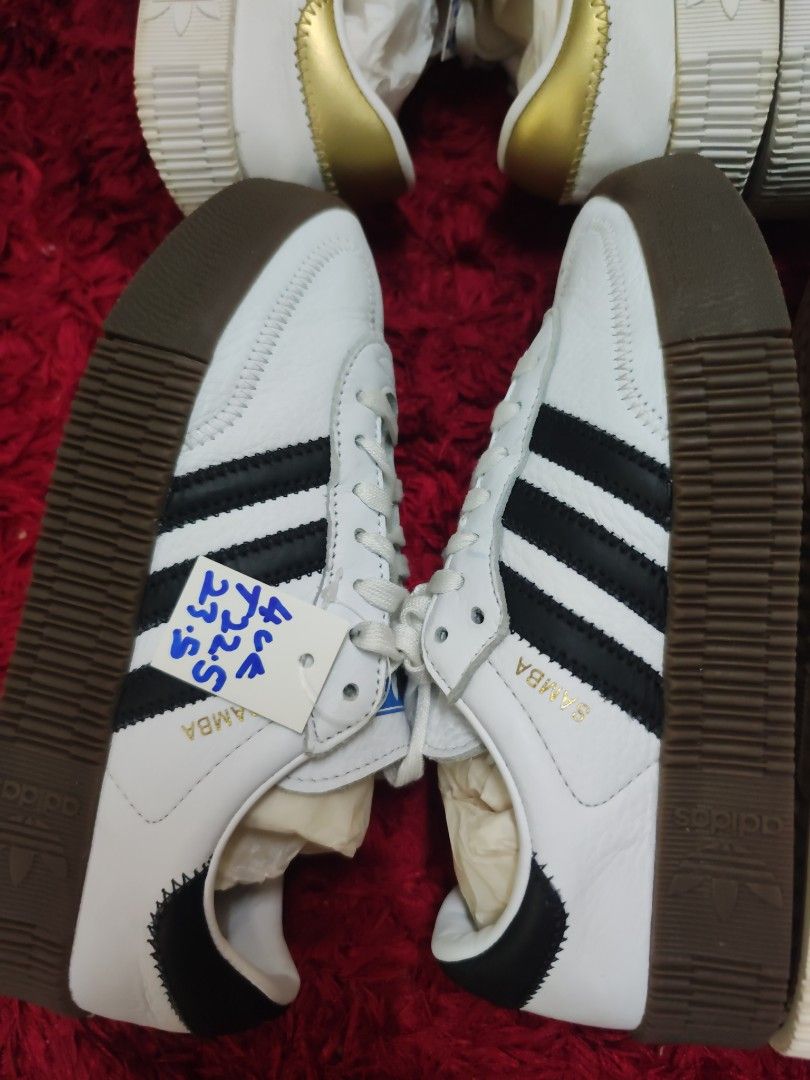 アディダス サンバ ローズ (22.5cm) 着用回数1回 希少 アディダス