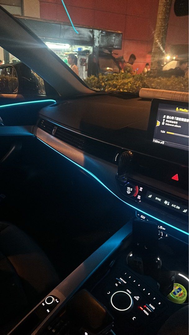 Audi A4 1.4 Stronic Auto (Category: Used Cars) located in Singapore. Submitted by championlian (Listing ID 1328351995, Image 2). Description: No consignment .