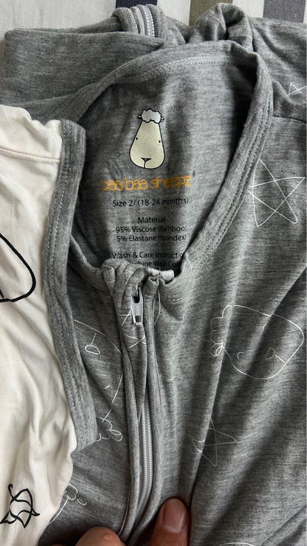 Baa baa sheepz wearable blanket 2025