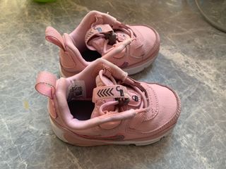 （分類：）位於 。 由 janfung 提交（商品編號 1328323891，圖片 1）。簡介： 。