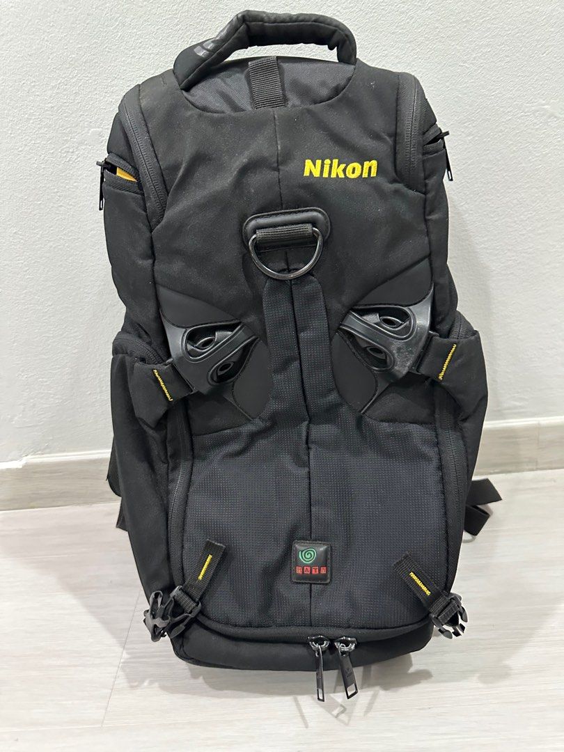 Camera backpack (Category: Camera Bags & Carriers) located in Singapore. Submitted by kumar1 (Listing ID 1328331049, Image 1). Description: Bag in good condition.