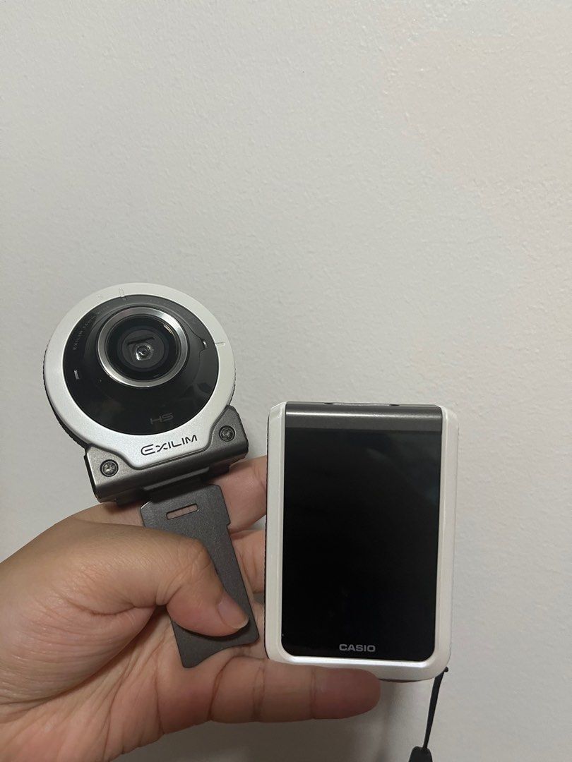 Casio Exilim EX-FR100 (Category: Cameras) located in Mandaluyong City. Submitted by dr.juy13 (Listing ID 1328317851, Image 3). Description: -authentic -near mint condition -12 mp with 4x zoom -with wide angle 16mm -can shoot HD pictures and videos -supports Bluetooth & Wifi -touch screen -has detachable camera -waterproof & shock resistant -can be used for vlogging -tested fully functional -complete inclusions (box, charger and etc.) -can ask for