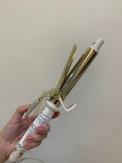 由 chih970131 (刊登 ID 1328354559，圖片 1) 提交，位於 的 (類別：)，說明：。