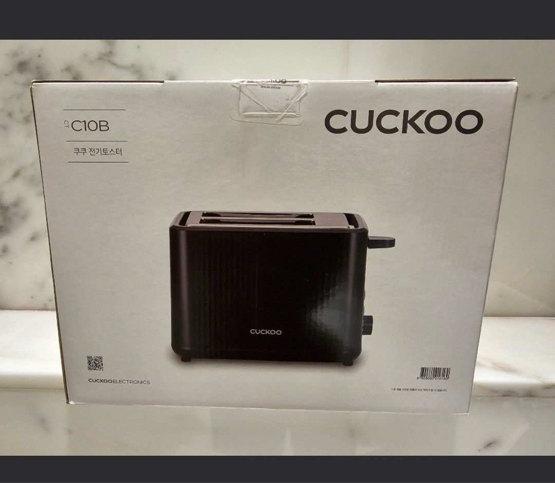 Cuckoo Toaster (Category: Bakeware) located in Pasig City. Submitted by lhenski27 (Listing ID 1328308596, Image 1). Description: Korean brand Cuckoo toaster with defrost and reheat function. Detachable dust cover/crumb tray..