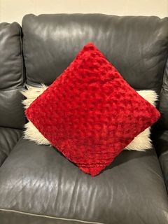 (Category: ) located in . Submitted by ribbonsbows (Listing ID 1328417402, Image 1). Description: .