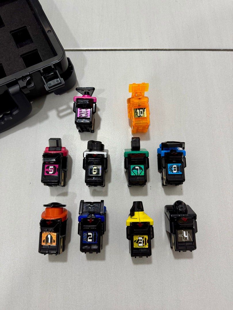 DX Kamen Rider Fourze Astro Switch Kaban Complete Set (Bandai), Hobbies ...