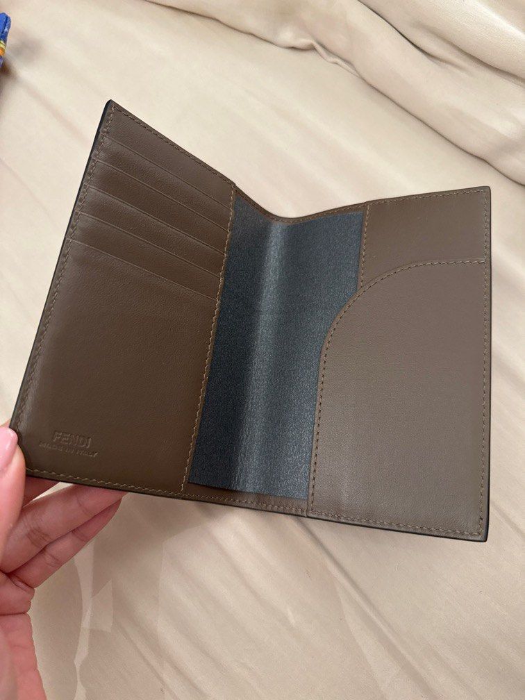 Fendi passport holder online
