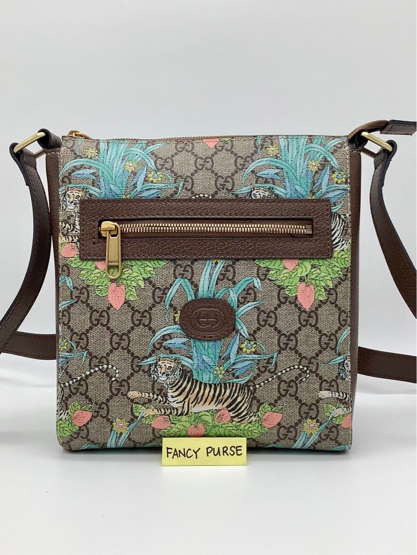 Gucci messenger bag with patches top