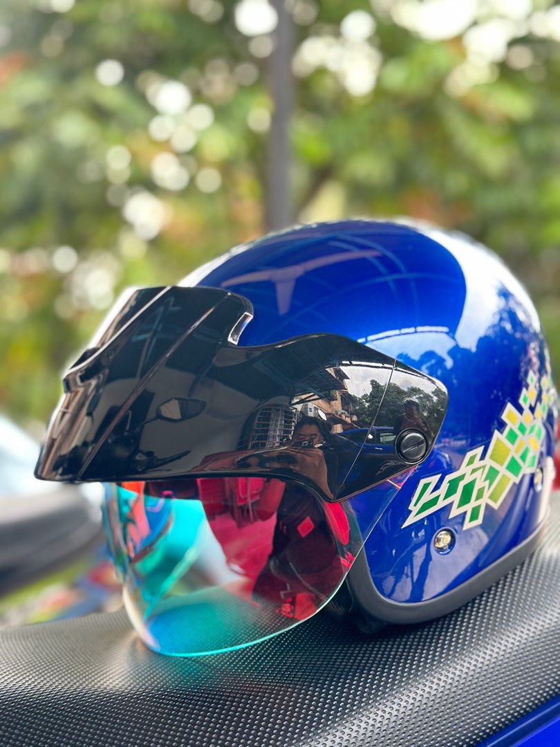 Helmet sgv rider 2 ketupat, Motorbikes on Carousell
