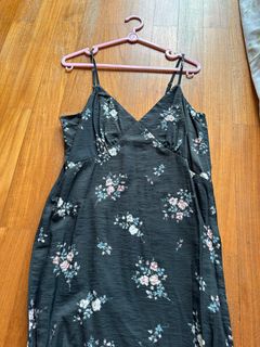 (Category: ) located in . Submitted by miaholic (Listing ID 1328393840, Image 1). Description: .