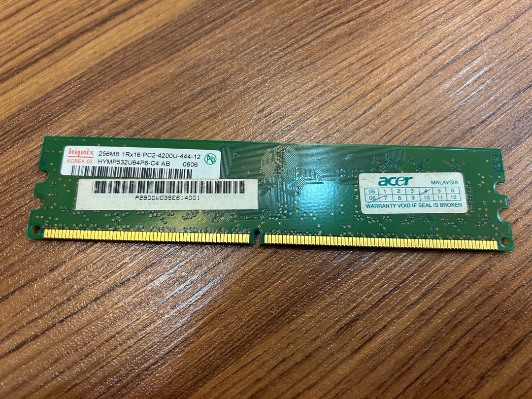 hynix 256MB 1Rx16 PC2-4200S-444-12 素早 中古品