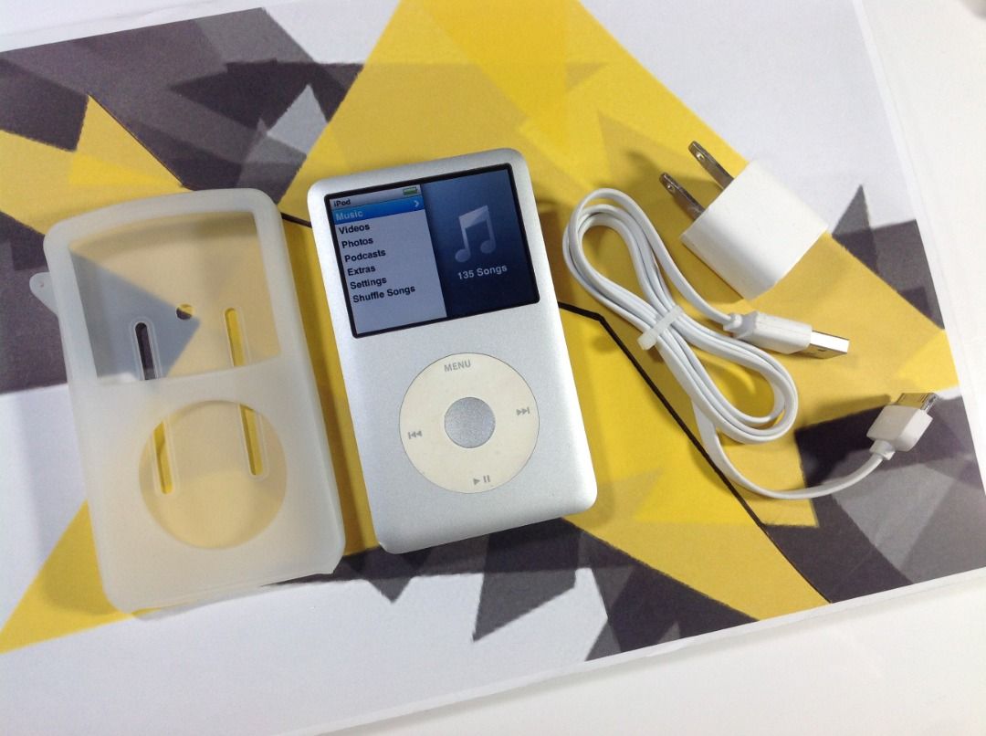 iPod classic 160GB シルバー 未開封 Apple iPod classic 7th