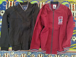 (Kategori: ) berada di . Dikirim oleh secondwear21 (ID iklan 1328252236, Gambar 1). Deskripsi: .