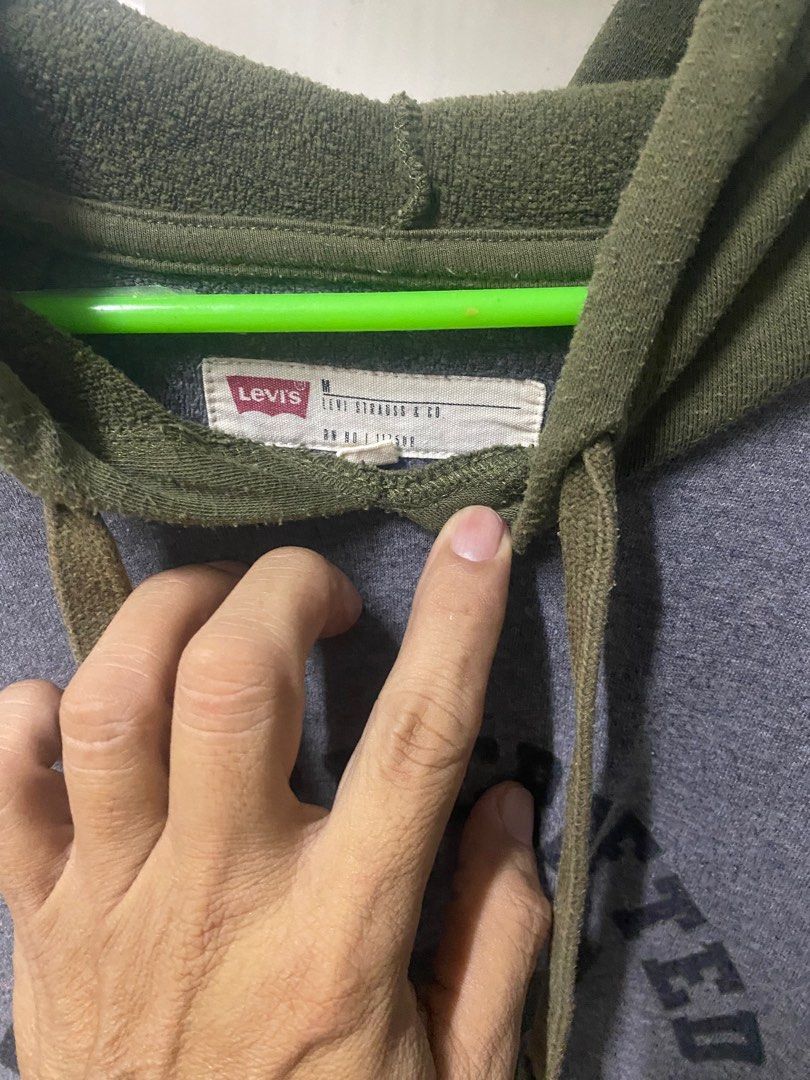 Levis hoodies (Category: Coats, Jackets and Outerwear) located in Pasay City. Submitted by edecer (Listing ID 1328256611, Image 1). Description: .