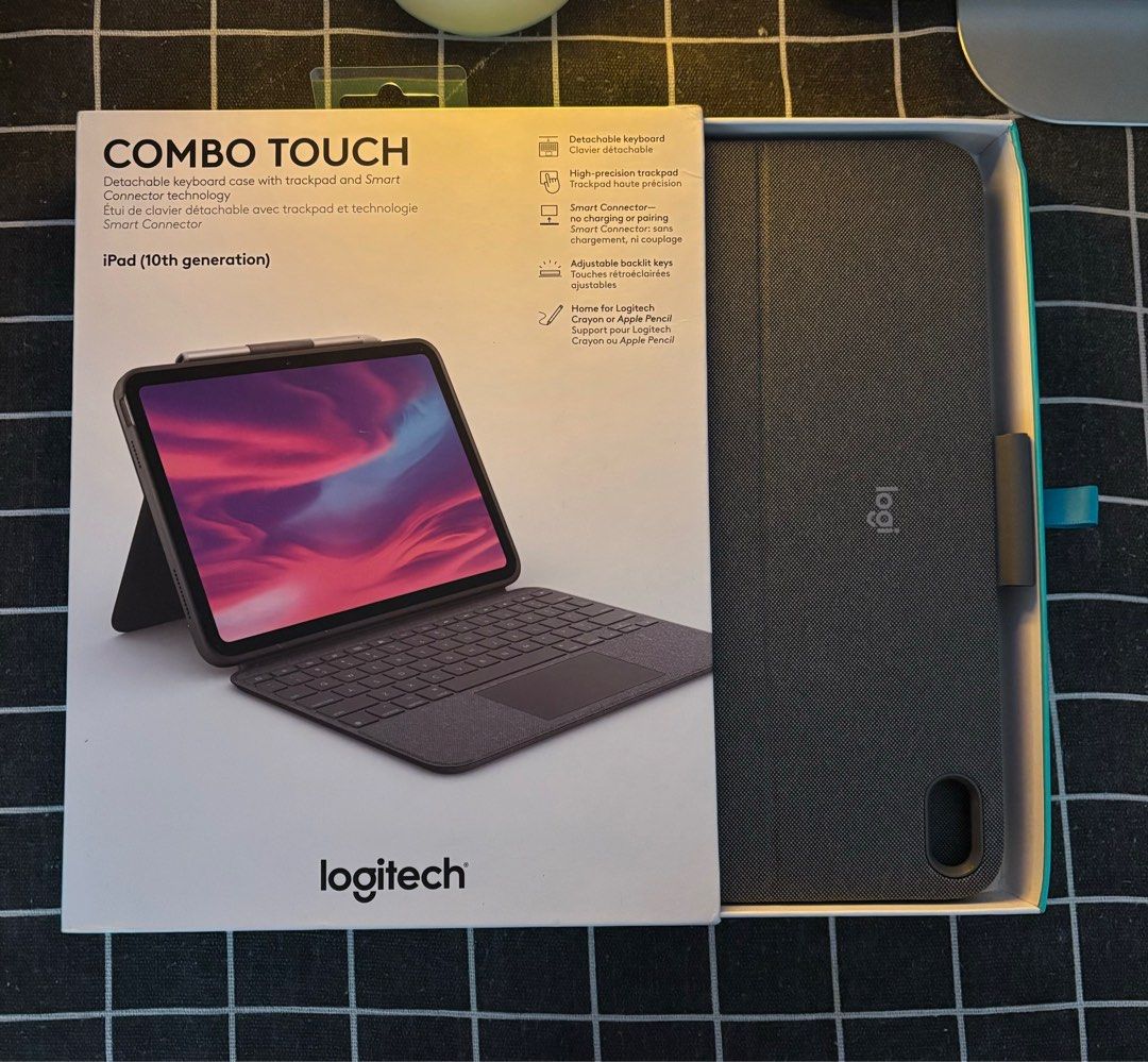 Logitech Combo Touch for Ipad 10th gen, Mobile Phones & Gadgets, Mobile