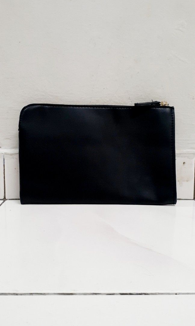 malaysia airlines EXCLUSIVELY DESIGNED BY ASPINAL of LONDON Clutch Bags