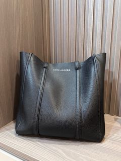 （分類：）位於 。 由 candyyan0112 提交（商品編號 1328357611，圖片 1）。簡介： 。