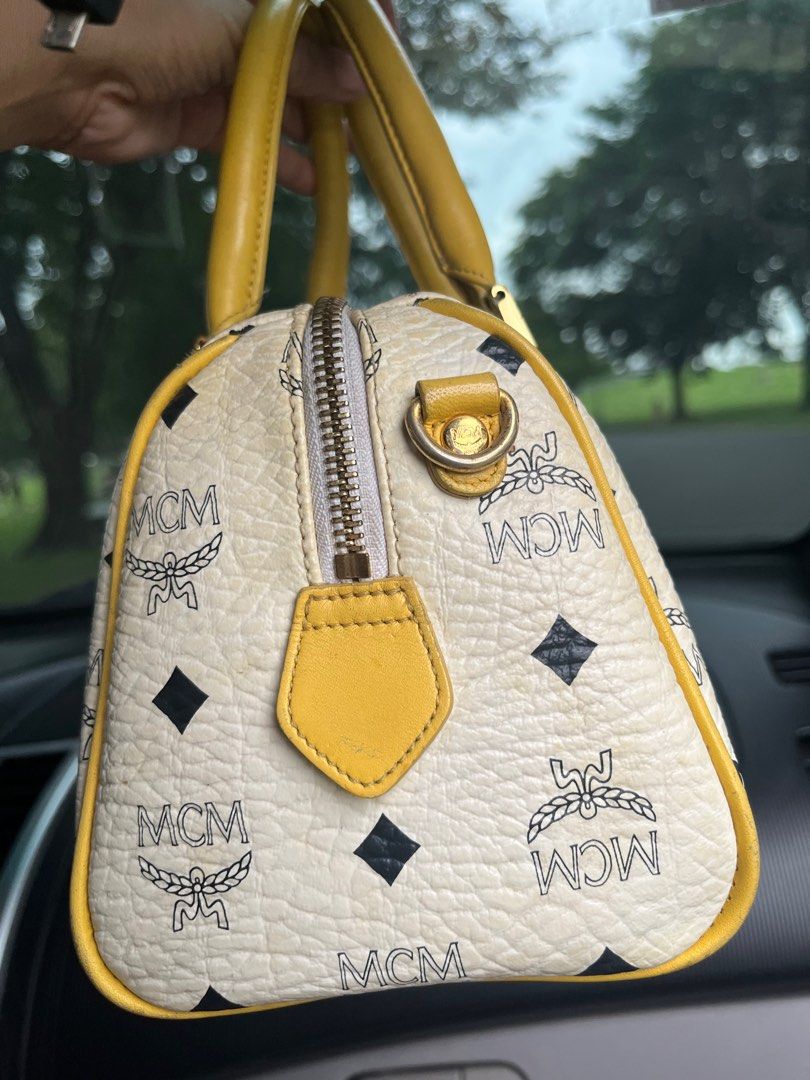 Mcm Mini Speedy (Category: Luxury Bags & Wallets) located in Manila. Submitted by dmaker_closet (Listing ID 1326810218, Image 3). Description: MCM mini Authentic 100% .