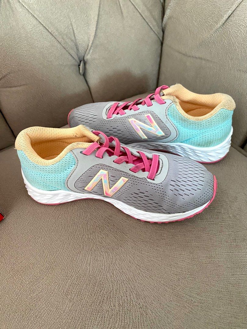 Sepatu new balance original limited edition outlet