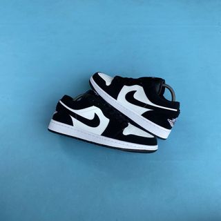 (Kategori: ) berada di . Dikirim oleh eleganshoes_id (ID iklan 1328378472, Gambar 1). Deskripsi: .