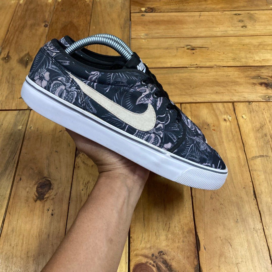 Nike TOKI LOW Men fashion s