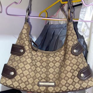 (Category: ) located in . Submitted by vibesph (Listing ID 1328294871, Image 1). Description: .