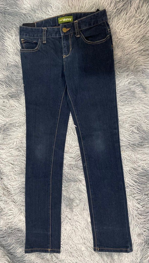 Old navy jeans (Category: Babies & Kids Fashion) located in San Fernando. Submitted by yourdeclutterbuddy (Listing ID 1328360954, Image 1). Description: Size7.