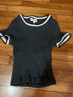 (Category: ) located in . Submitted by carynyong (Listing ID 1328402472, Image 1). Description: .