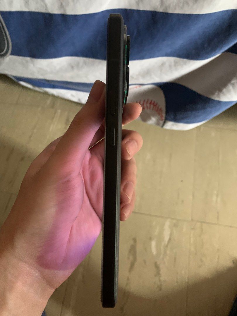 Poco F6 Pro Black 512gb (Category: Android Others) located in Manila. Submitted by gailmoonto94874 (Listing ID 1328261616, Image 3). Description: Selling Poco F6 Pro 512gb Black Complete package good as new Meetup Manila Area.