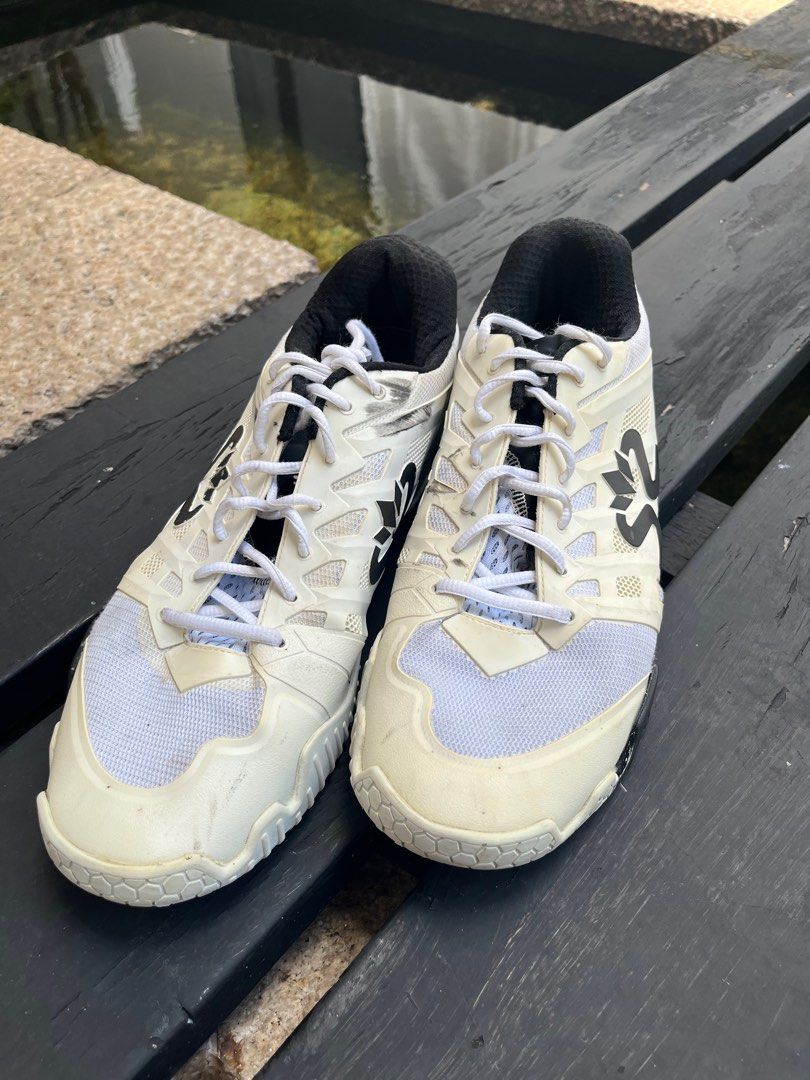 White SALMING HAWK floorball/handball/indoor court Not