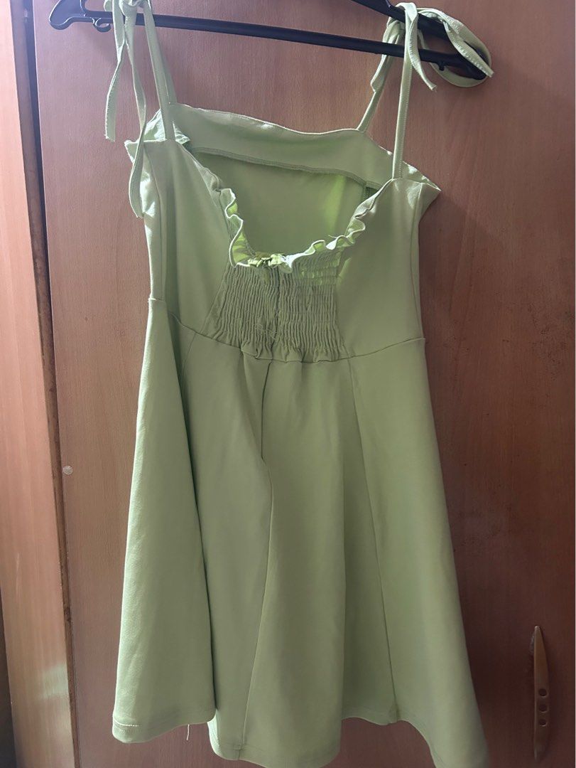 tinkerbell green dress (Category: Dresses) located in Pasay City. Submitted by volatile.waters (Listing ID 1328288043, Image 3). Description: actual measurements are posted in the photos avocado green color flaw is on the back but can still be sewn.