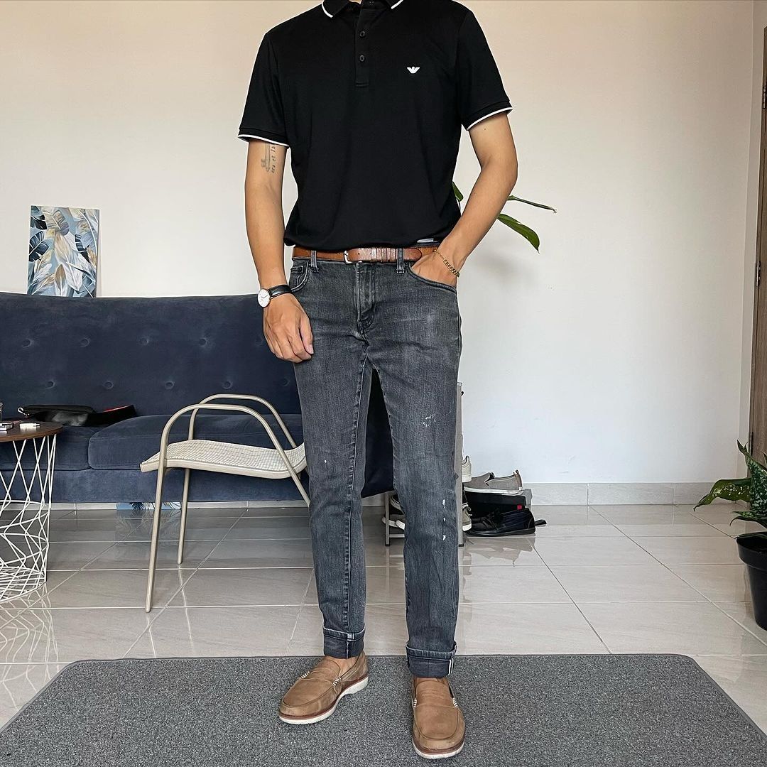 Uniqlo Jeans Uniqlo Black Selvedge Fade UNIQLO SELVEDGE DENIM