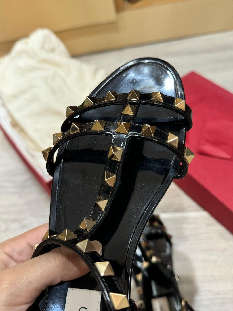 Jelly ankle strap sandals deals