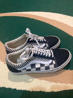 (Category: ) located in . Submitted by pablothriftin (Listing ID 1328378189, Image 1). Description: .