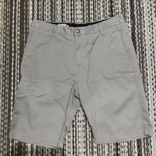 (Category: ) located in . Submitted by mowears (Listing ID 1328294491, Image 1). Description: .