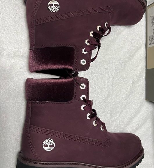 Burgundy female timberlands on sale