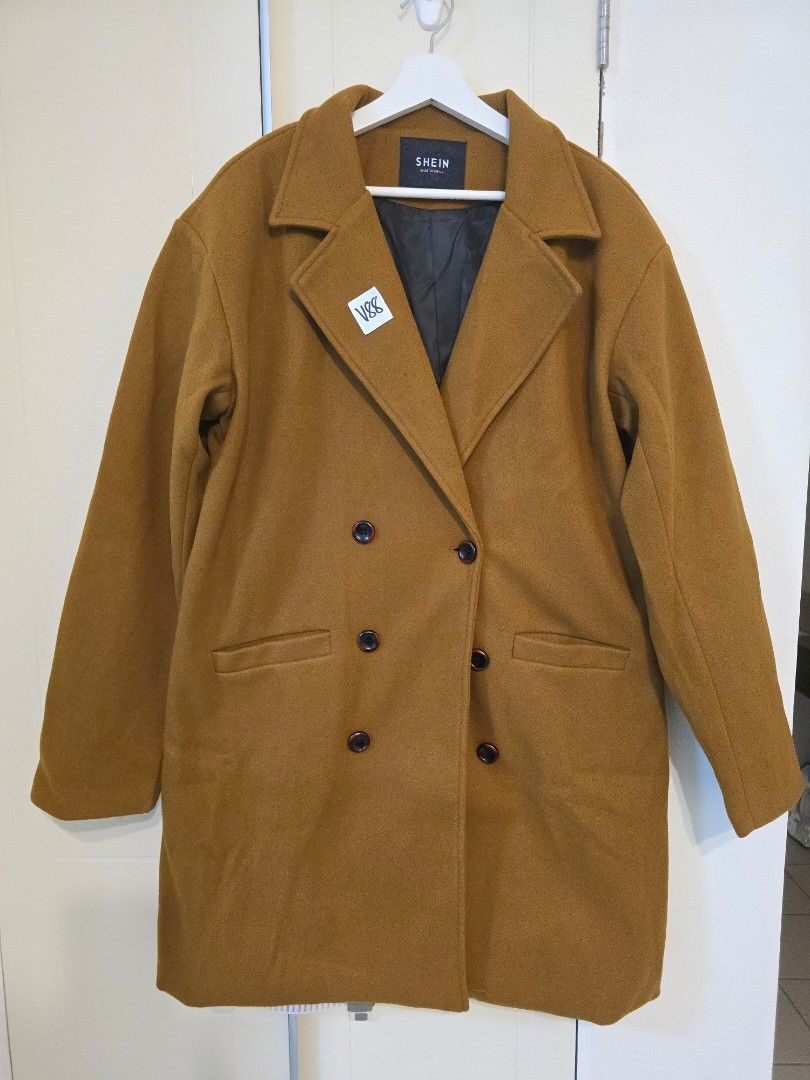 Wool coat Med-Large (Category: Coats, Jackets and Outerwear) located in Mandaluyong City. Submitted by justgui (Listing ID 1328358153, Image 1). Description: Brang new wool coat.