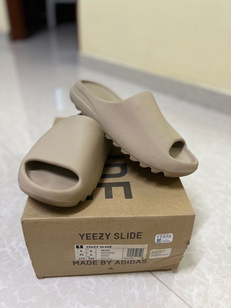 yeezy slide pure box