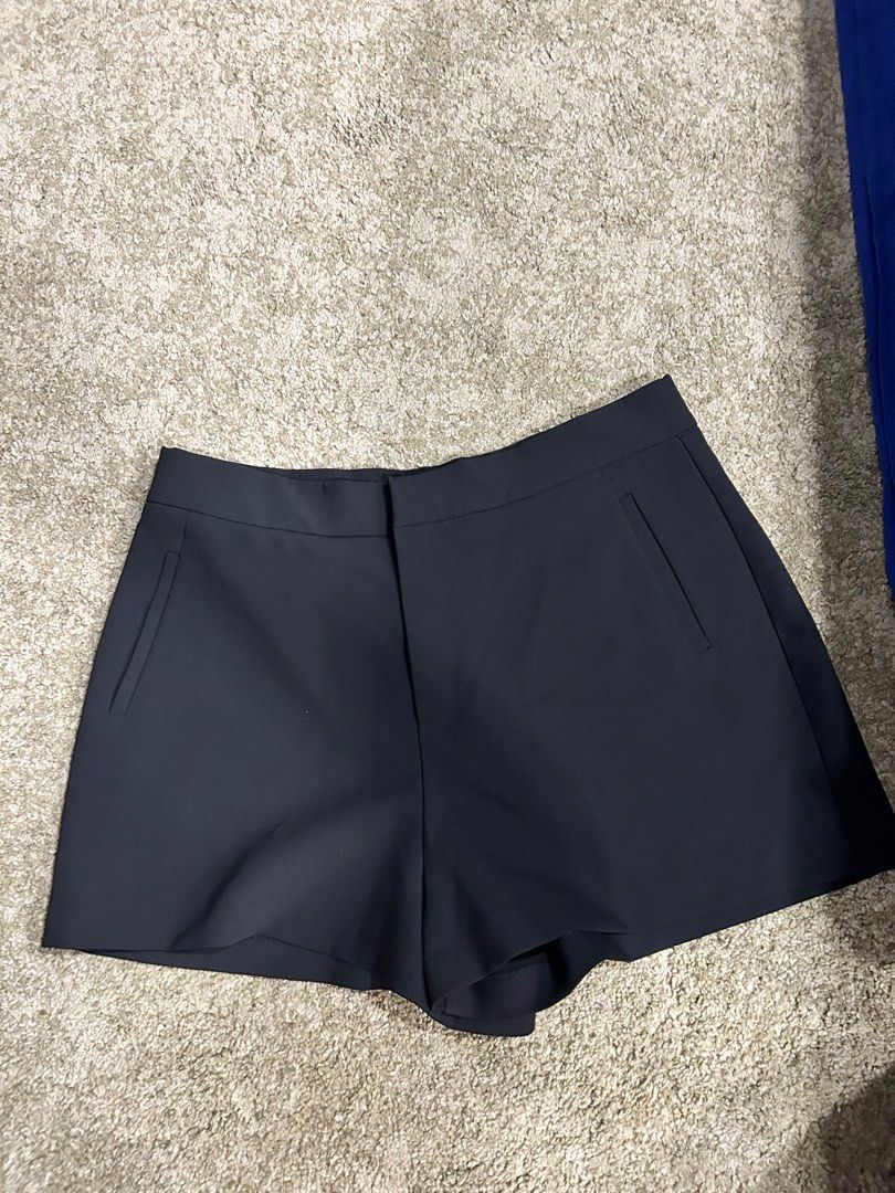 Zara high waist booty shorts (Category: Shorts) located in Paranaque City. Submitted by caityprecky (Listing ID 1328374100, Image 1). Description: .