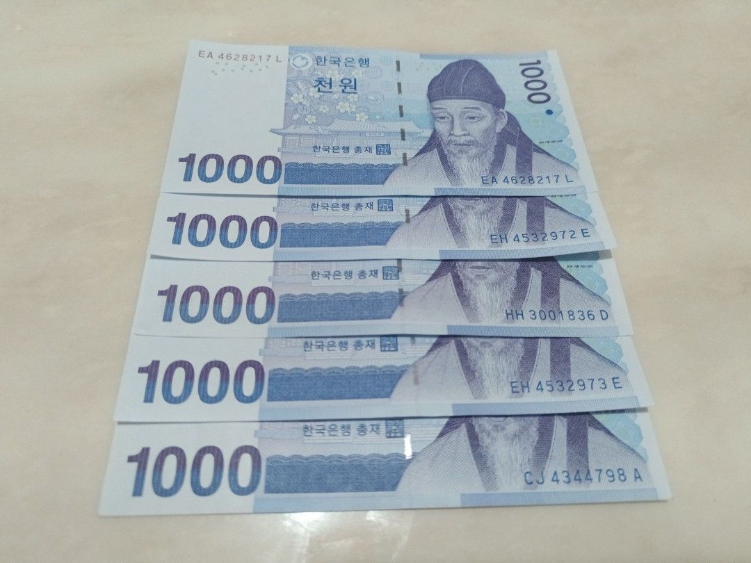 南韓1000won共五張, 興趣及遊戲, 收藏品及紀念品, 錢幣- Carousell
