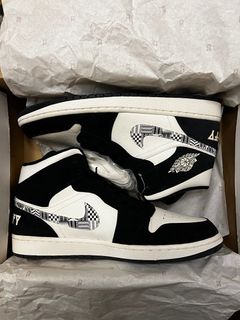 1 000 affordable jordan 1 mid equality For Sale Sneakers Carousell Singapore