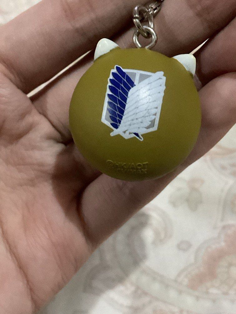 Attack on Titan Official Gachapon rare keychains (Category: Character Goods) located in Pasig City. Submitted by 21thunder (Listing ID 1323673865, Image 3). Description: - Rare - Purchased in Japan - Comes with green gachapon shell - Discontinued - Yung style ng isang charm parang hanging yung character .