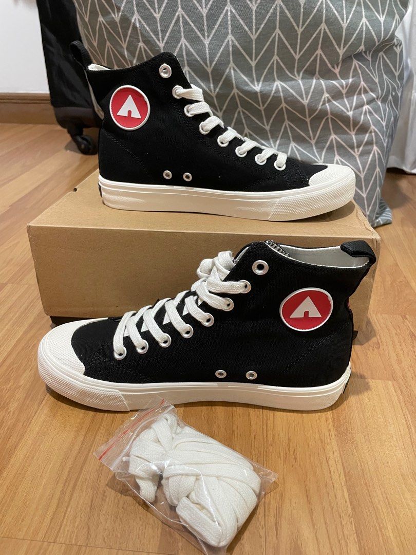 Airwalk canvas high tops store
