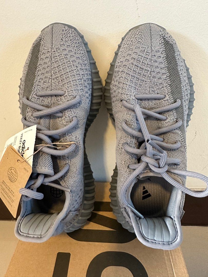 Authentic Brand New Yeezy UK5