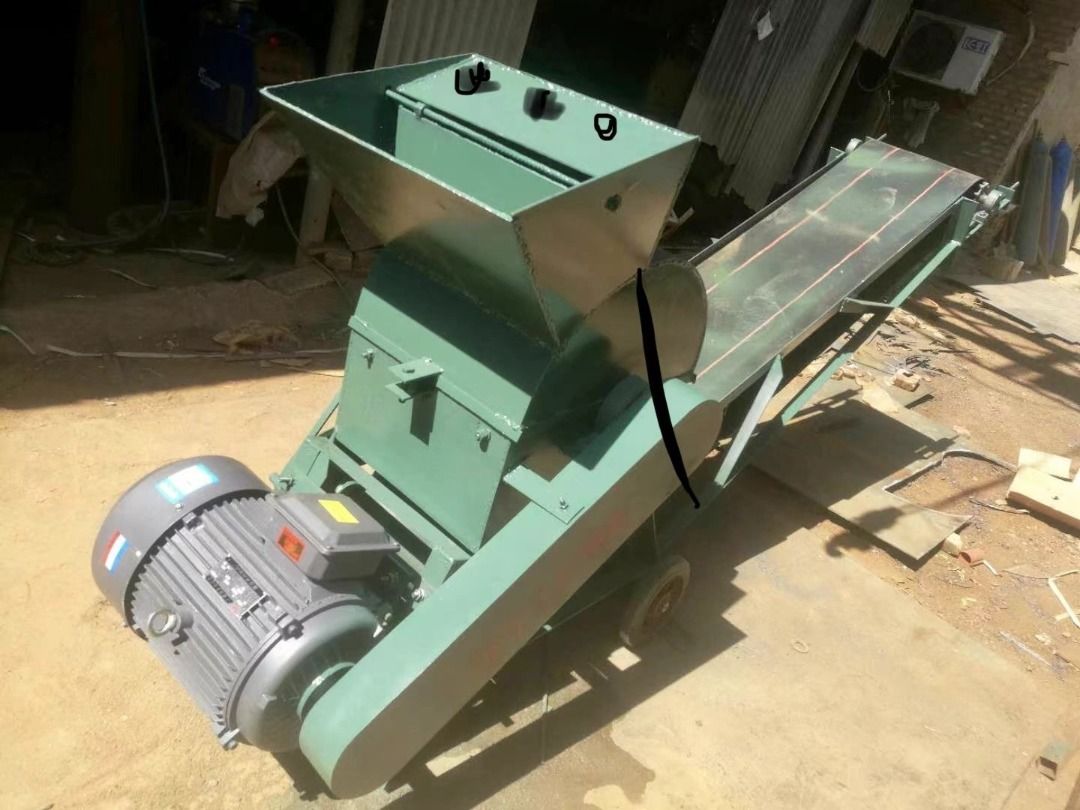 Charcoal Hammer Mill charcoal grinder (Category: Construction Tools & Equipment) located in Caloocan City. Submitted by topherchri03260 (Listing ID 1323741769, Image 2). Description: ✅ Guaranteed lowest price ✅ Quality products ✅ Big discount for bulk orders ✅ 100% LEGIT TRUSTED SUPPLIER! ✅ With Complete Legal Documents ✅ BIR Registered ☑ Grinder Model: Fs40 ☑ Feeding port size: 390*250cm ☑ Crushing capacity: 8t/h ☑ Motor power: 7.5kW-4 class ☑ T