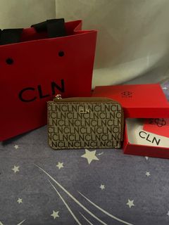 (Category: ) located in . Submitted by goodthrift (Listing ID 1323695069, Image 1). Description: .