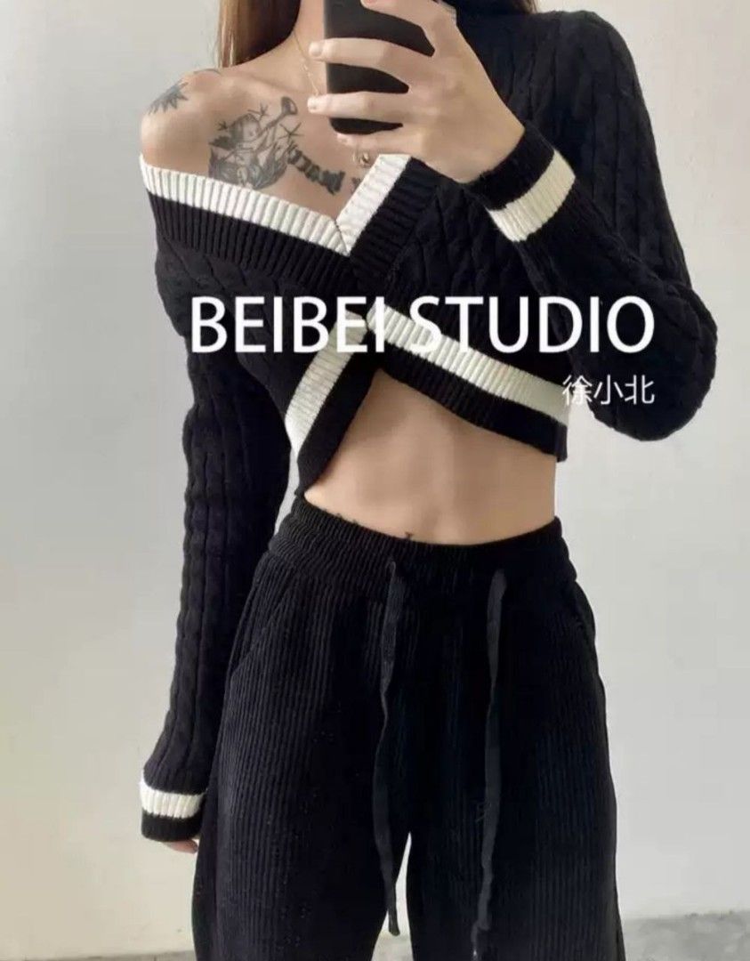 Cold shoulder v neck sweater new arrivals