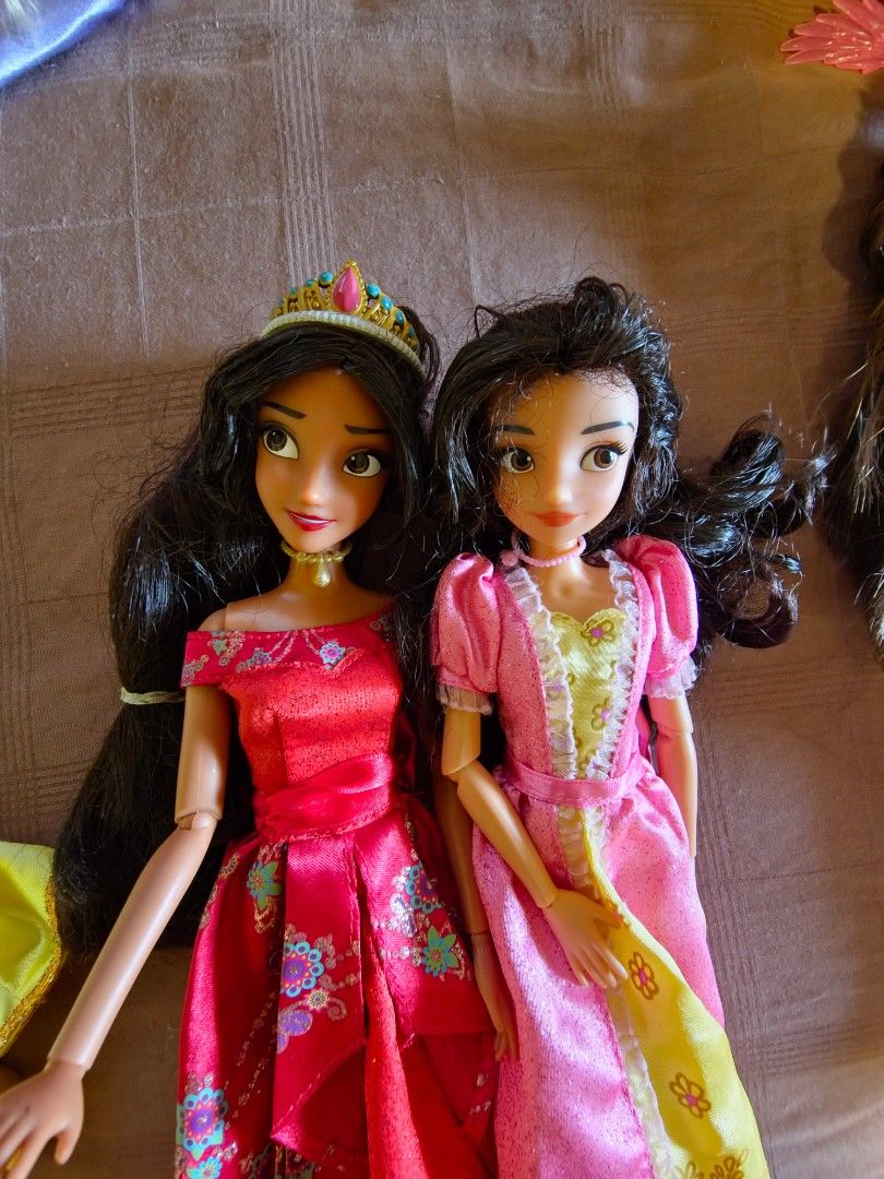 elena singing doll